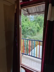 05 Standard Triple Room