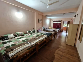 Mixed room 04